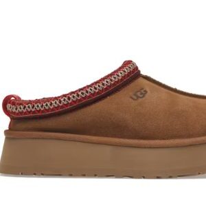 ugg-tazz-slipper-chestnut-womens-platform: Widok boczny na platformę i podeszwę UGG Tazz