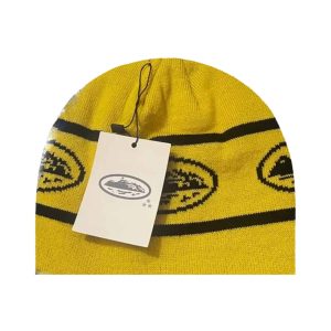 Corteiz Repeat Alcatraz Beanie Yellow Black czapka zimowa dwukolorowa widok z przodu