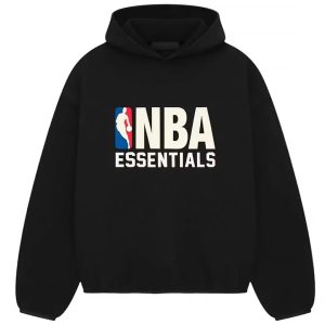 Czarna bluza Fear of God Essentials NBA Hoodie FW24 z białym logo NBA Essentials na piersi, oversized fit