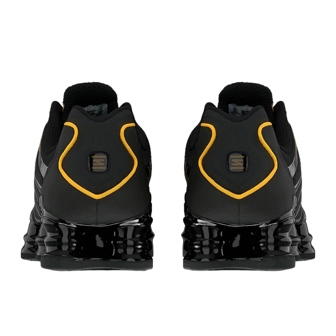 Nike Shox TL pięta branding